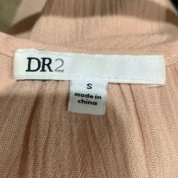 DR2 cold shoulder top - Picture 6 of 8